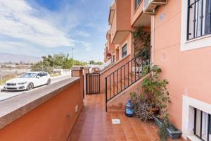 Adosada en venta en Huércal de Almería, HUERCAL DE ALMERIA photo 0