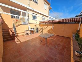 Adosada en venta en Cúllar Vega, Vega de granada zona noroeste photo 0
