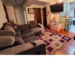 Piso en venta en Barakaldo, San Vicente photo 0