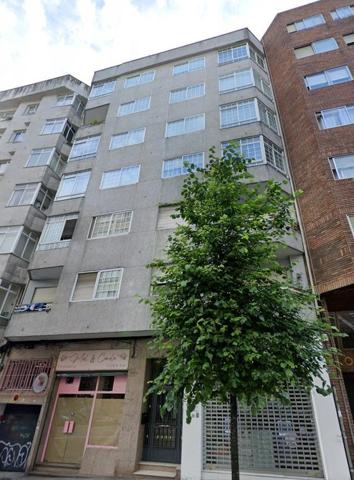Piso en venta en Vigo, Traviesas photo 0
