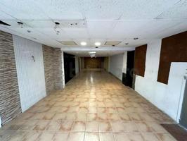 Local comercial en venta en Barcelona, Carrer de Sardenya, 08025 photo 0