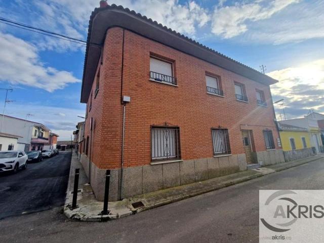 Chalet en venta en Mocejón, Calle Nueva, 45270 photo 0