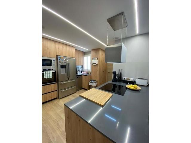 Apartamento en venta en Gandia photo 0