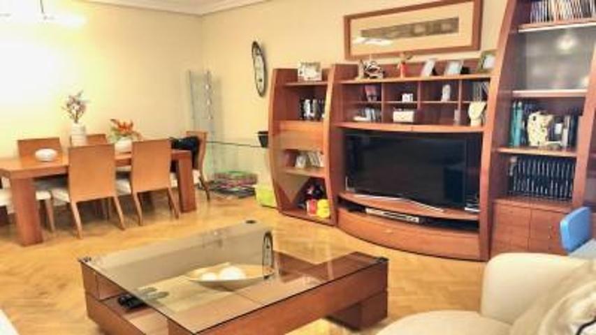Piso en venta en Móstoles photo 0
