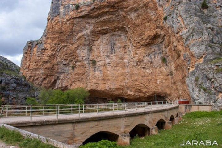 Casa en venta en Jaraba, Jaraba photo 0