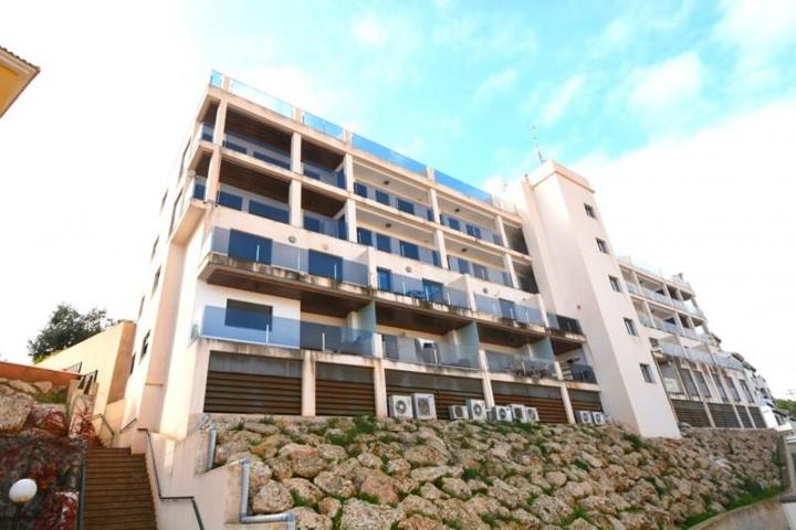 Apartamento en venta en Orihuela Costa, Campoamor photo 0