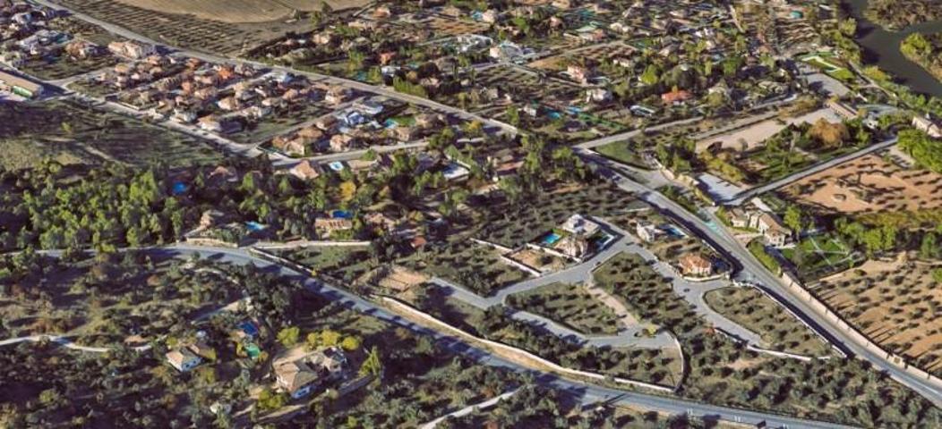Terreno en venta en Toledo, Carretera Navalpino, 45004 photo 0