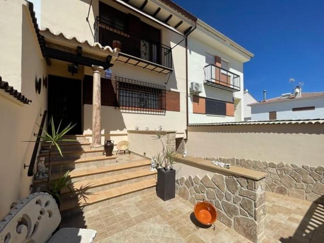 Casa en venta en Torreperogil, Torreperogil photo 0