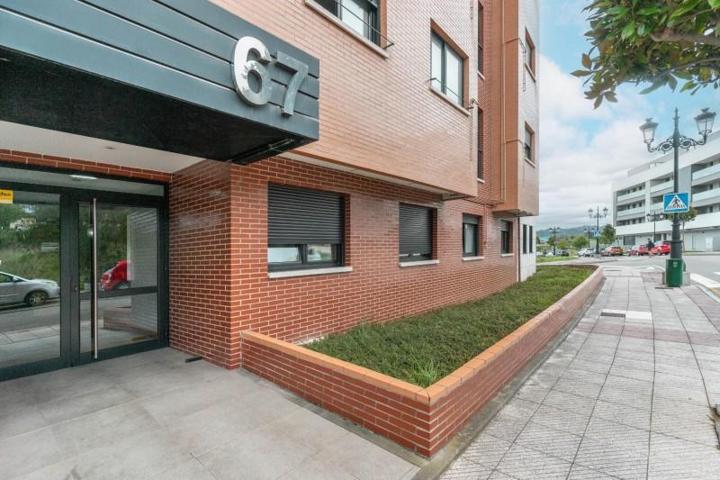 Piso en venta en Oviedo, HUCA-La Cadellada photo 0