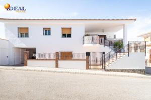 Adosada en venta en Láchar, Láchar photo 0