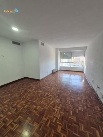 Piso en venta en Badajoz, Centro photo 0