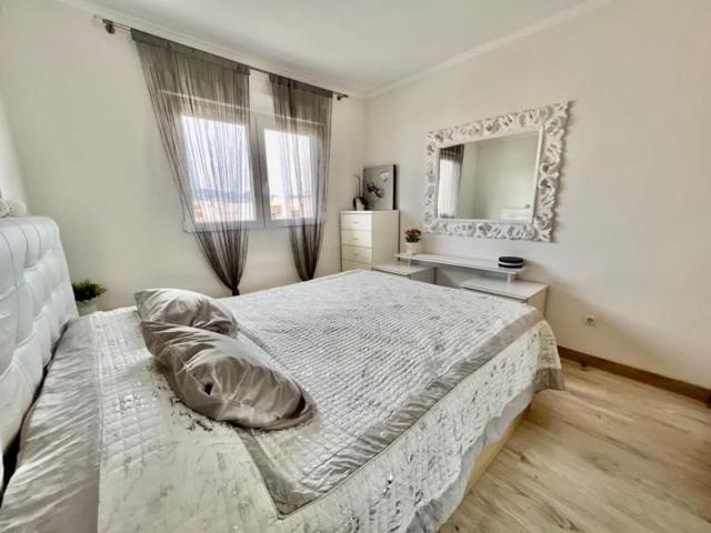 Piso en venta en Alfaz del Pi, Centro photo 0