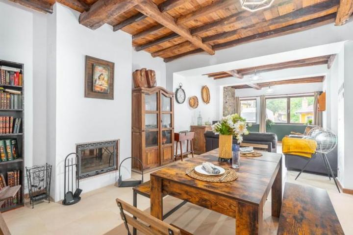 Chalet en venta en Mieres, El pedroso photo 0