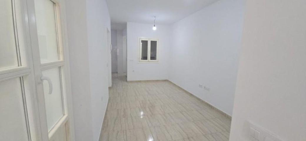 Piso en venta en Cádiz, Cadiz photo 0