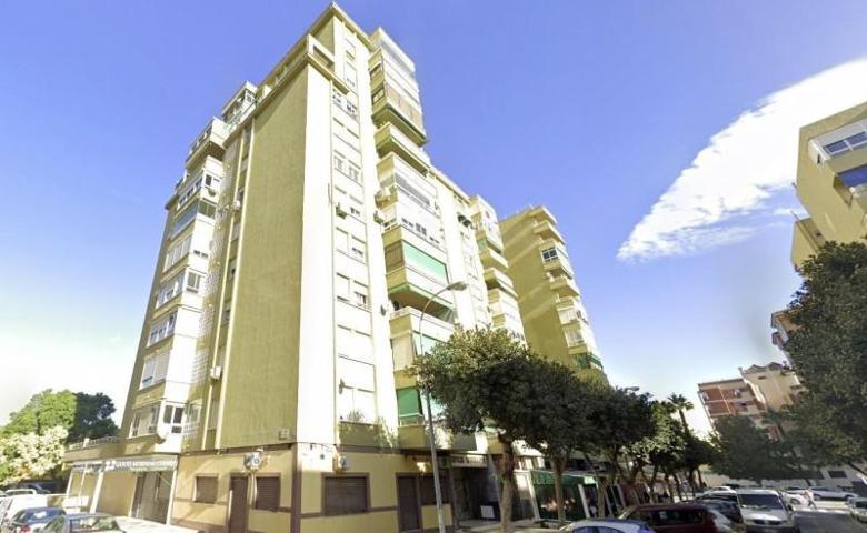 Piso en venta en Torremolinos, Torremolinos photo 0