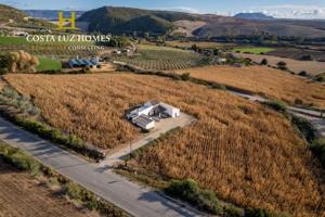 Casa con terreno en venta en Arcos de la Frontera, Arcos de la frontera photo 0