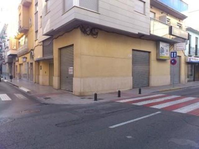 Local comercial en venta en Gandia, Centro photo 0