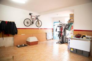 Casa en venta en Tomelloso, Avda. Antonio Huertas photo 0