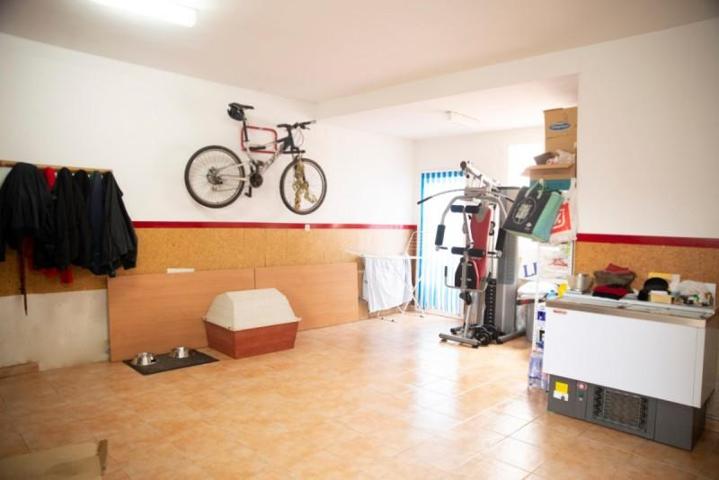 Casa en venta en Tomelloso, Avda. Antonio Huertas photo 0