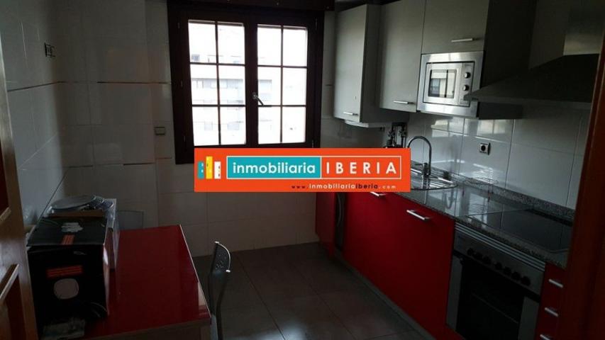 Apartamento en venta en Logroño, La Guindalera photo 0