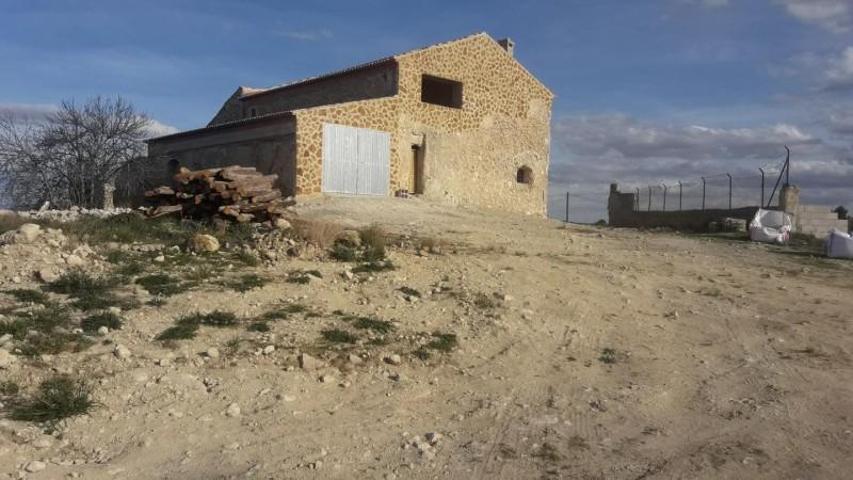 Terreno en venta en Calasparra photo 0