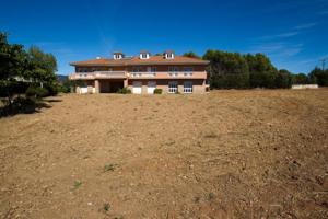 Terreno en venta en Barásoain photo 0