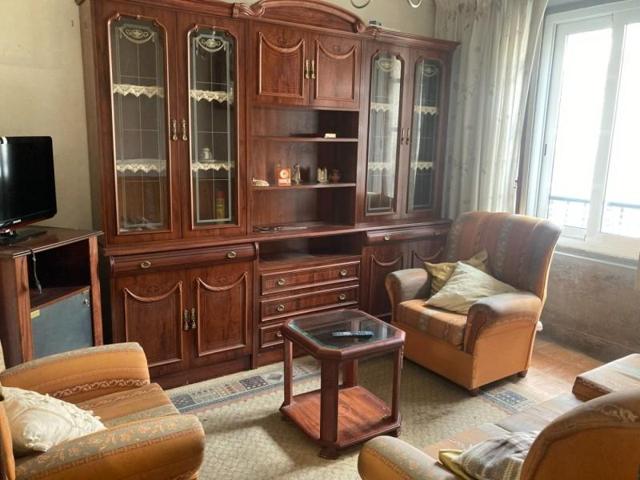 Casa en venta en Santiago de Compostela, Campus Norte photo 0