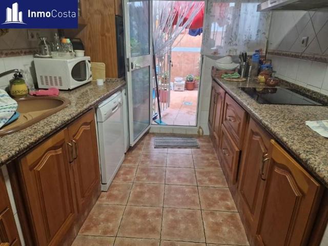 Piso en venta en La Línea de la Concepción, Centro photo 0