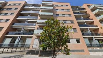 Piso en venta en Montornès del Vallès, Montornes Del Valles photo 0