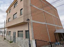 Edificio en venta en Velada, Calle Toledo, 45612 photo 0