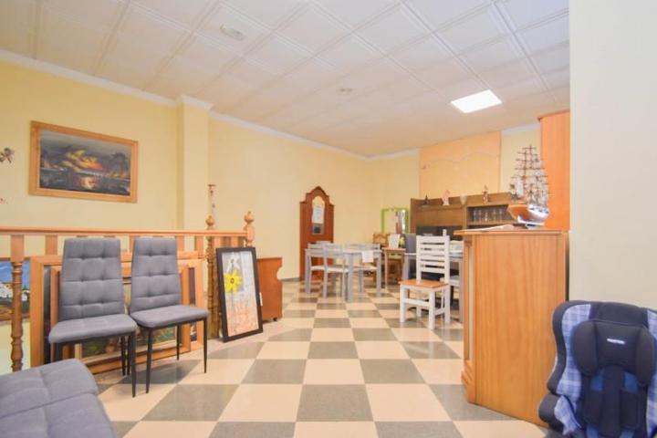 Local comercial en venta en Montefrío, Andalucia photo 0