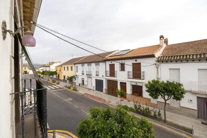 Adosada en venta en Valderrubio, Andalucia photo 0
