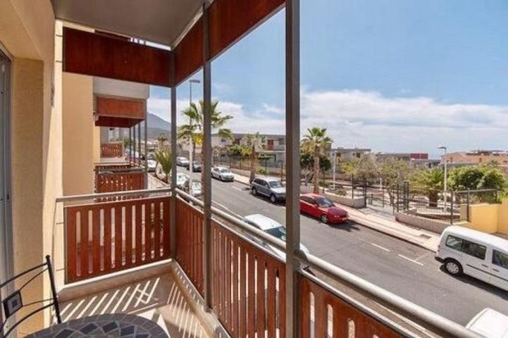 Piso en venta en Adeje, Adeje photo 0