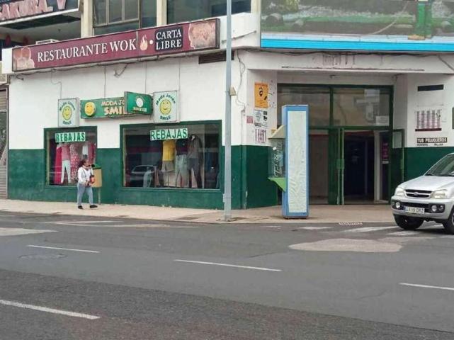 Local comercial en venta en Arrecife, Arrecife photo 0