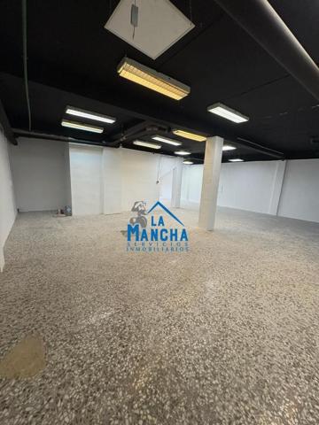 Local comercial en venta en Albacete, Industria photo 0