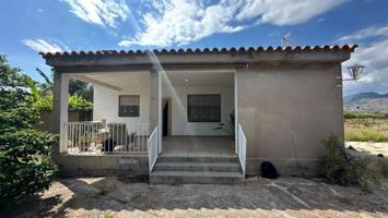 Casa con terreno en venta en Castellón de la Plana, Partida travesera photo 0