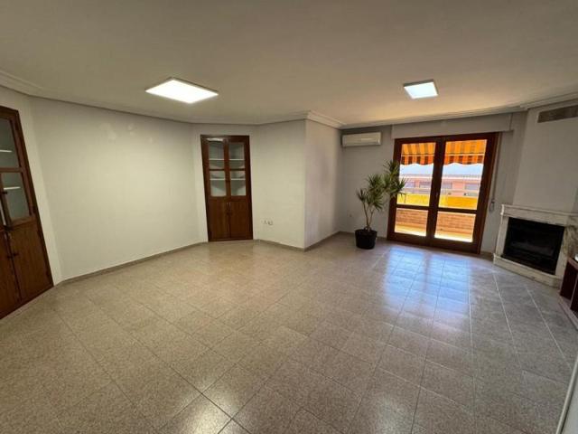 Duplex en venta en Villarreal, Avinguda Riu Ebre, 12540 photo 0