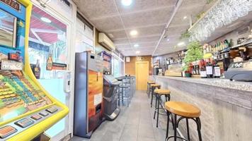 Local comercial en venta en Santa Coloma de Gramenet, Centre photo 0