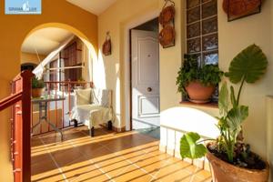 Casa en venta en Peligros, Vega de granada zona noroeste photo 0