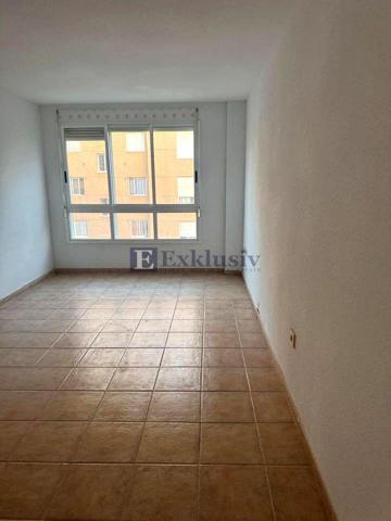 Piso en venta en Santa Cruz de Tenerife, Santa Cruz de Tenerife, Añaza photo 0