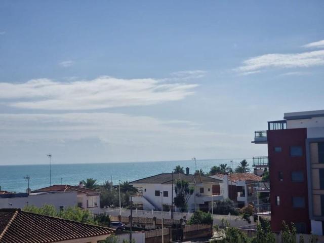 Piso en venta en Moncofa, Playa photo 0