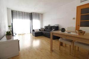 Piso en venta en Sant Pere de Ribes, Les Roquetes- Ajuntament photo 0