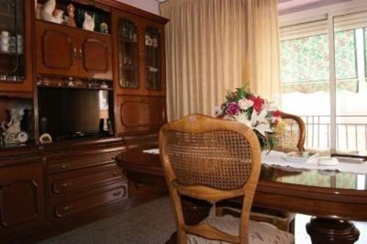 Piso en venta en Valencia, Marxalenes photo 0