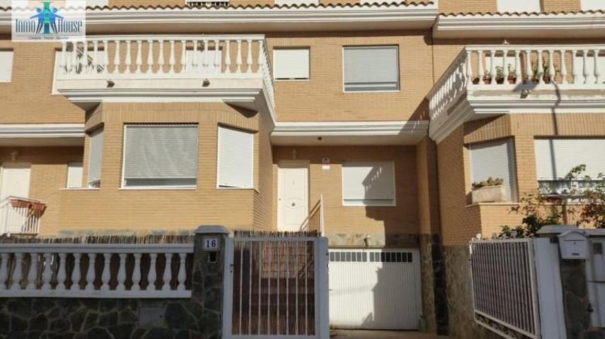 Adosada en venta en Albacete, El salobral photo 0