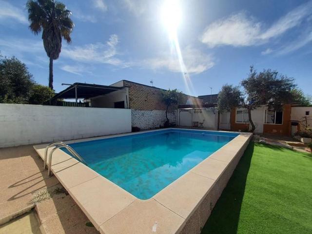 Terreno en venta en Dos Hermanas, Centro - Doña Mercedes photo 0