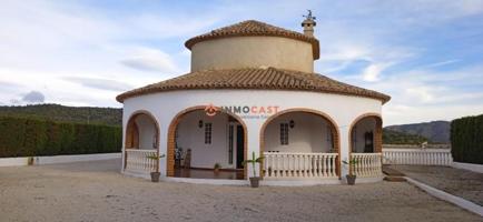 Chalet en venta en Llutxent, Llutxent photo 0