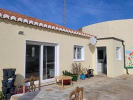 Casa en venta en Almuñécar, Centro photo 0