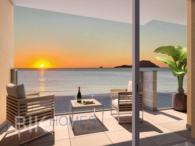 Apartamento en venta en La Manga del Mar Menor photo 0