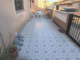 Duplex en venta en San Pedro del Pinatar, San Pedro del Pinatar photo 0