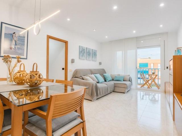 Piso en venta en Vilafranca del Penedès photo 0